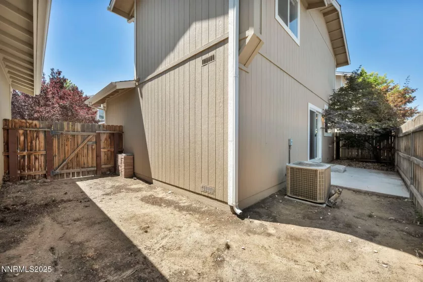 1296 Woodside, Gardnerville, Nevada 89460, 3 Bedrooms Bedrooms, ,3 BathroomsBathrooms,Residential,Residential,Woodside,250054129