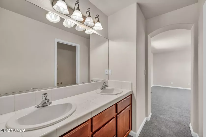 1296 Woodside, Gardnerville, Nevada 89460, 3 Bedrooms Bedrooms, ,3 BathroomsBathrooms,Residential,Residential,Woodside,250054129