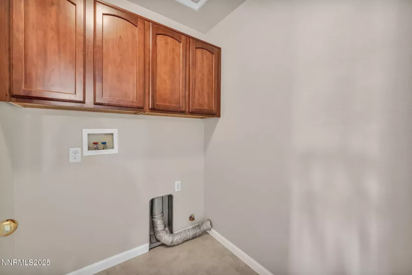 1296 Woodside, Gardnerville, Nevada 89460, 3 Bedrooms Bedrooms, ,3 BathroomsBathrooms,Residential,Residential,Woodside,250054129