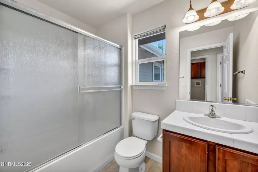 1296 Woodside, Gardnerville, Nevada 89460, 3 Bedrooms Bedrooms, ,3 BathroomsBathrooms,Residential,Residential,Woodside,250054129