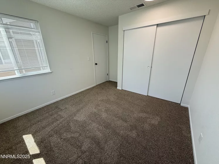 987 Damon, Sparks, Nevada 89431, 2 Bedrooms Bedrooms, ,2 BathroomsBathrooms,Residential,Residential,Damon,250054130