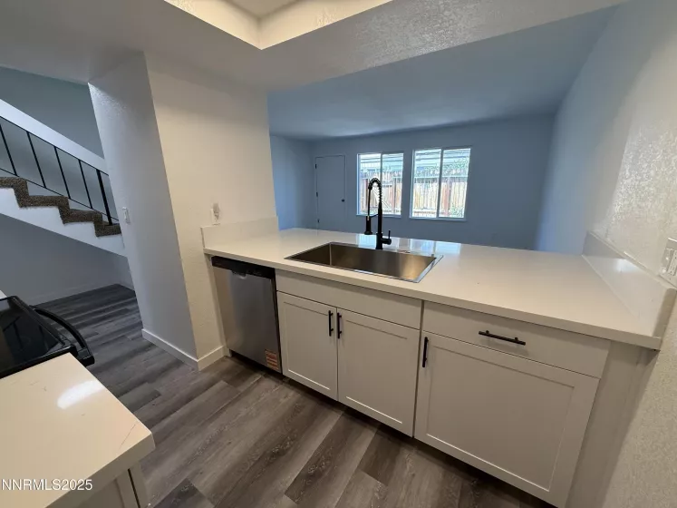 987 Damon, Sparks, Nevada 89431, 2 Bedrooms Bedrooms, ,2 BathroomsBathrooms,Residential,Residential,Damon,250054130