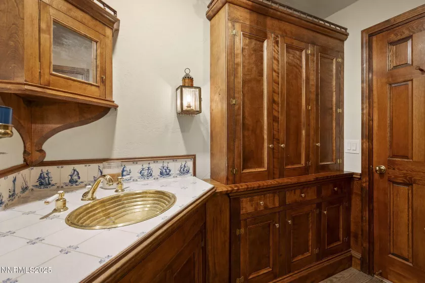 1985 Skyline, Reno, Nevada 89509, 4 Bedrooms Bedrooms, ,6 BathroomsBathrooms,Residential,Residential,Skyline,250053136