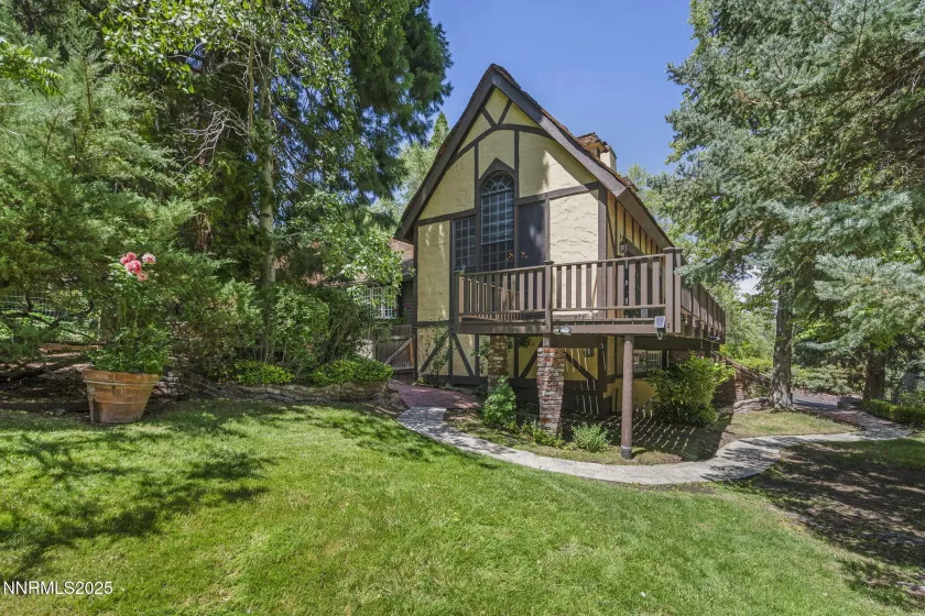 1985 Skyline, Reno, Nevada 89509, 4 Bedrooms Bedrooms, ,6 BathroomsBathrooms,Residential,Residential,Skyline,250053136