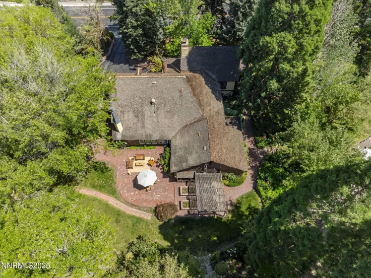 1985 Skyline, Reno, Nevada 89509, 4 Bedrooms Bedrooms, ,6 BathroomsBathrooms,Residential,Residential,Skyline,250053136