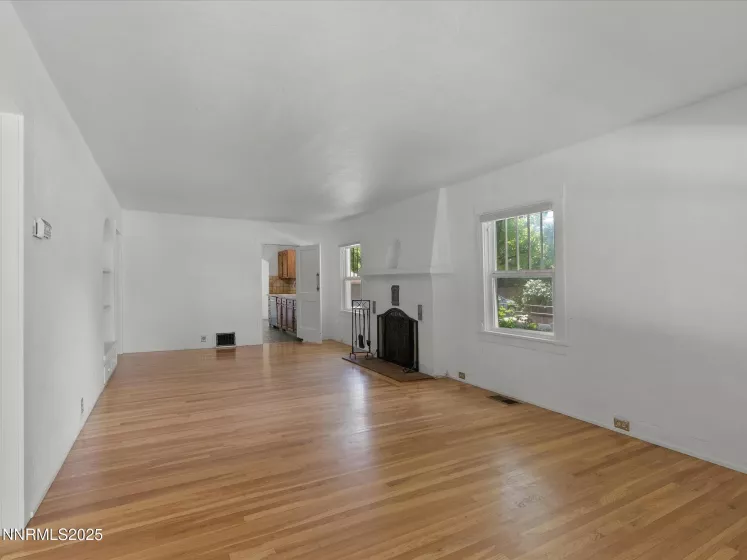 1016 Nixon, Reno, Nevada 89509, 2 Bedrooms Bedrooms, ,1 BathroomBathrooms,Residential,Residential,Nixon,250052081