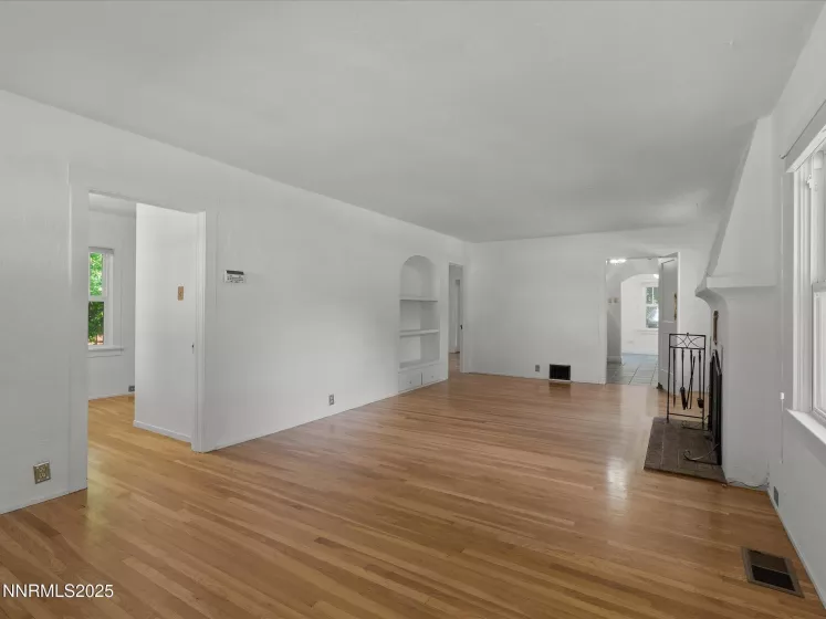 1016 Nixon, Reno, Nevada 89509, 2 Bedrooms Bedrooms, ,1 BathroomBathrooms,Residential,Residential,Nixon,250052081
