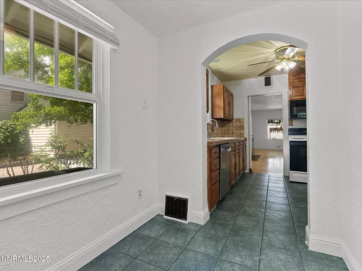 1016 Nixon, Reno, Nevada 89509, 2 Bedrooms Bedrooms, ,1 BathroomBathrooms,Residential,Residential,Nixon,250052081