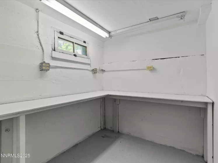 1016 Nixon, Reno, Nevada 89509, 2 Bedrooms Bedrooms, ,1 BathroomBathrooms,Residential,Residential,Nixon,250052081