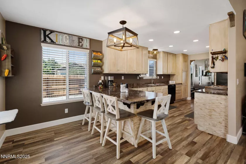 1695 Talking Sparrow, Spanish Springs, Nevada 89441, 4 Bedrooms Bedrooms, ,3 BathroomsBathrooms,Residential,Residential,Talking Sparrow,250054114