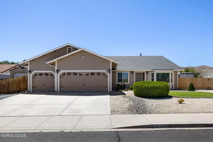 1695 Talking Sparrow, Spanish Springs, Nevada 89441, 4 Bedrooms Bedrooms, ,3 BathroomsBathrooms,Residential,Residential,Talking Sparrow,250054114
