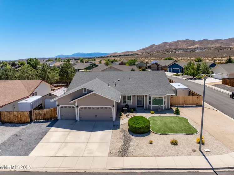 1695 Talking Sparrow, Spanish Springs, Nevada 89441, 4 Bedrooms Bedrooms, ,3 BathroomsBathrooms,Residential,Residential,Talking Sparrow,250054114