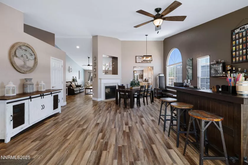 1695 Talking Sparrow, Spanish Springs, Nevada 89441, 4 Bedrooms Bedrooms, ,3 BathroomsBathrooms,Residential,Residential,Talking Sparrow,250054114