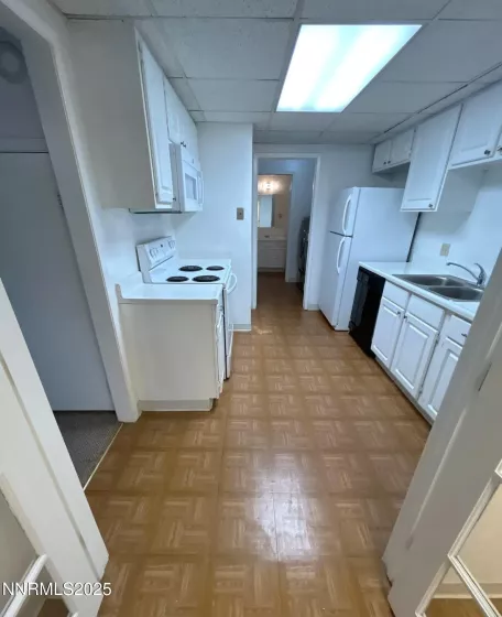 1706 London, Sparks, Nevada 89431, 2 Bedrooms Bedrooms, ,2 BathroomsBathrooms,Residential Lease,Manufactured,London,250054117