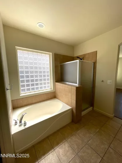 7145 Beacon, Reno, Nevada 89506, 4 Bedrooms Bedrooms, ,3 BathroomsBathrooms,Residential Lease,Manufactured,Beacon,250054119