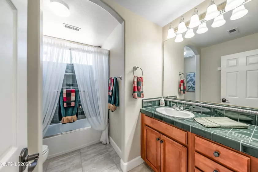 7315 Silver King, Sparks, Nevada 89436, 4 Bedrooms Bedrooms, ,4 BathroomsBathrooms,Residential,Residential,Silver King,250054136