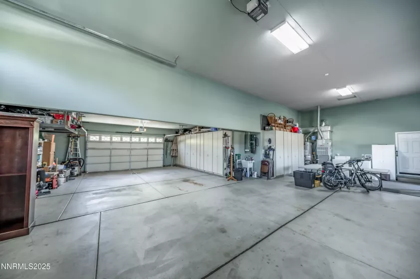 7315 Silver King, Sparks, Nevada 89436, 4 Bedrooms Bedrooms, ,4 BathroomsBathrooms,Residential,Residential,Silver King,250054136