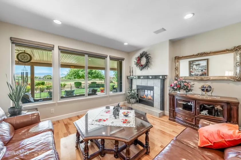 7315 Silver King, Sparks, Nevada 89436, 4 Bedrooms Bedrooms, ,4 BathroomsBathrooms,Residential,Residential,Silver King,250054136