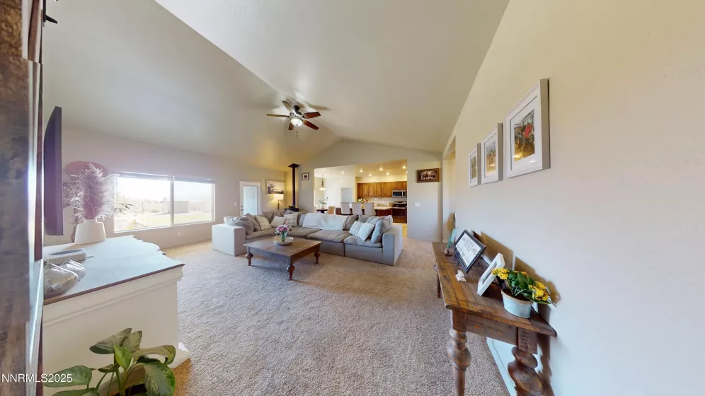 9835 Sabin, Winnemucca, Nevada 89445, 4 Bedrooms Bedrooms, ,2 BathroomsBathrooms,Residential,Residential,Sabin,250054137