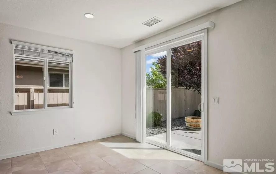 10772 Ridgebrook, Reno, Nevada 89521, 5 Bedrooms Bedrooms, ,3 BathroomsBathrooms,Residential Lease,Manufactured,Ridgebrook,250054138