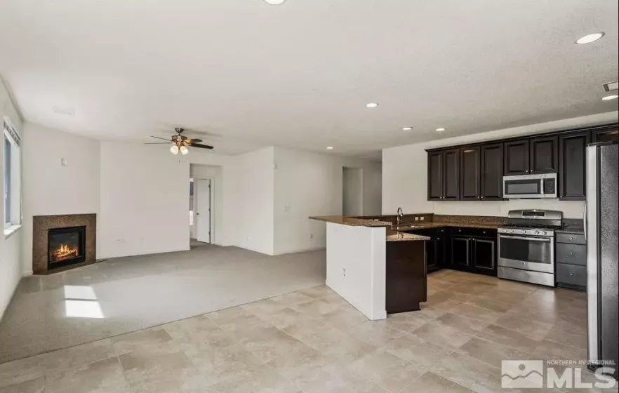 10772 Ridgebrook, Reno, Nevada 89521, 5 Bedrooms Bedrooms, ,3 BathroomsBathrooms,Residential Lease,Manufactured,Ridgebrook,250054138