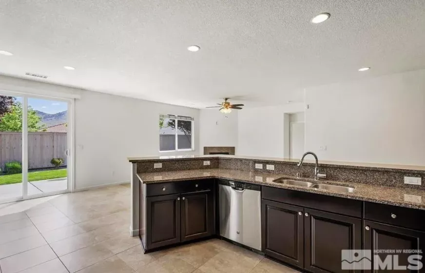 10772 Ridgebrook, Reno, Nevada 89521, 5 Bedrooms Bedrooms, ,3 BathroomsBathrooms,Residential Lease,Manufactured,Ridgebrook,250054138