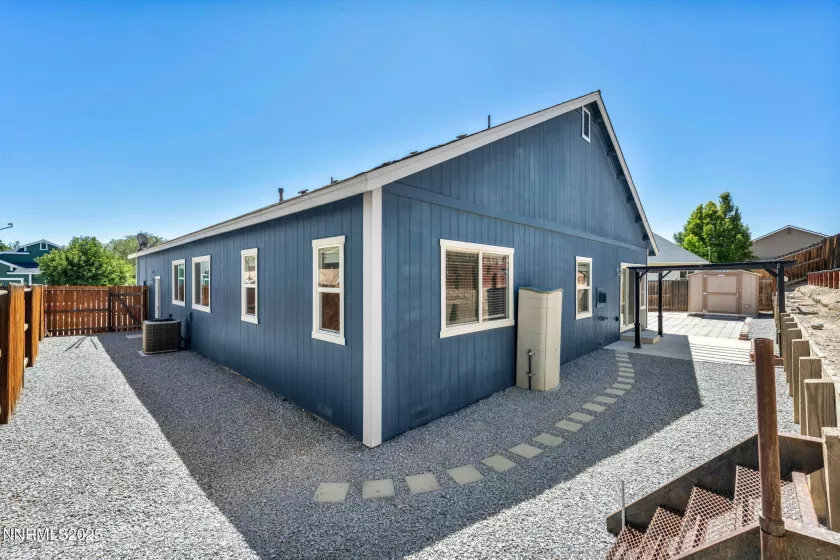 965 Aster Ln, Fernley, Nevada 89408, 4 Bedrooms Bedrooms, ,3 BathroomsBathrooms,Residential,Residential,Aster Ln,250054127