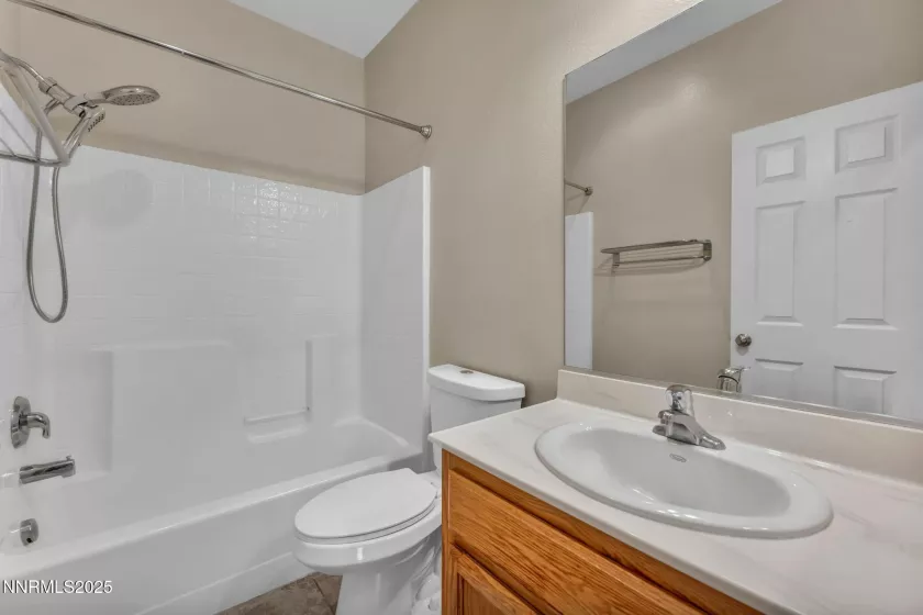 965 Aster Ln, Fernley, Nevada 89408, 4 Bedrooms Bedrooms, ,3 BathroomsBathrooms,Residential,Residential,Aster Ln,250054127