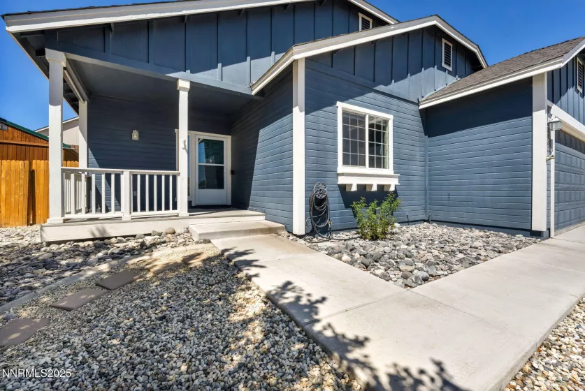 965 Aster Ln, Fernley, Nevada 89408, 4 Bedrooms Bedrooms, ,3 BathroomsBathrooms,Residential,Residential,Aster Ln,250054127