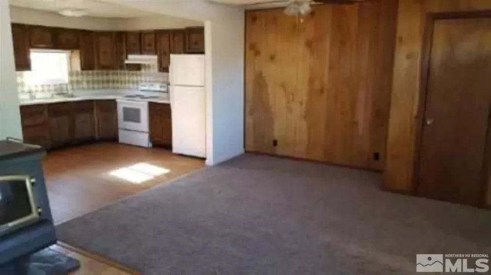 237 & 245 F, Hawthorne, Nevada 89415, ,Residential Income,Residential,F,210006870