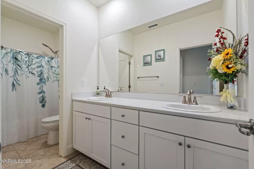 6421 Eagle Peak, Carson City, Nevada 89701, 4 Bedrooms Bedrooms, ,3 BathroomsBathrooms,Residential,Residential,Eagle Peak,250054145