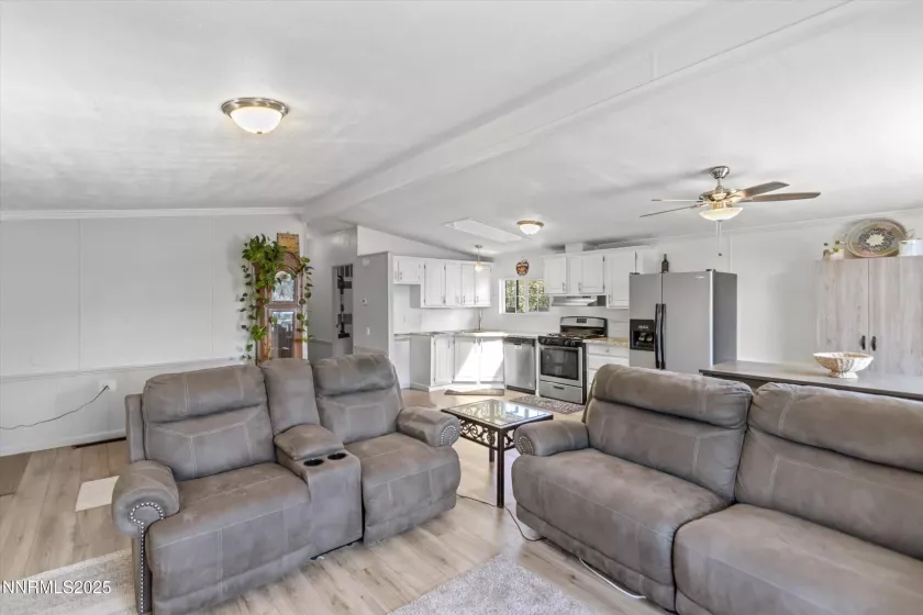 601 Jenni, Moundhouse, Nevada 89706, 3 Bedrooms Bedrooms, ,2 BathroomsBathrooms,Residential,Residential,Jenni,250054146