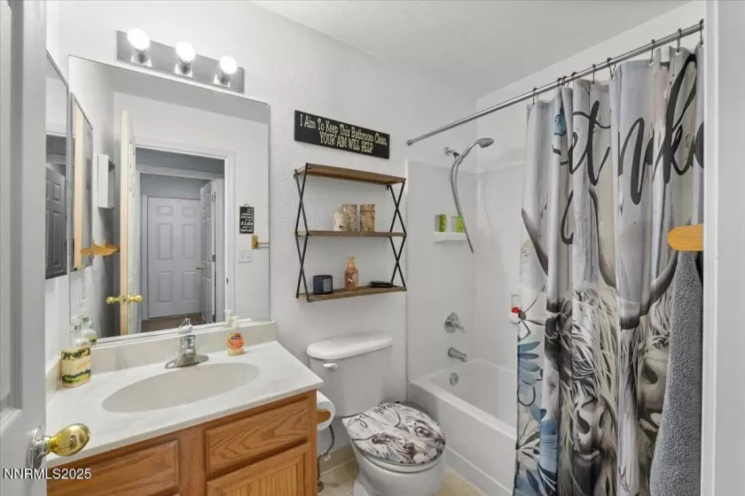 17160 Amethyst, Reno, Nevada 89508, 3 Bedrooms Bedrooms, ,2 BathroomsBathrooms,Residential,Residential,Amethyst,250054152
