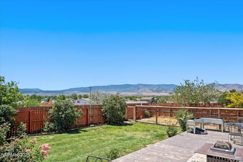 17160 Amethyst, Reno, Nevada 89508, 3 Bedrooms Bedrooms, ,2 BathroomsBathrooms,Residential,Residential,Amethyst,250054152