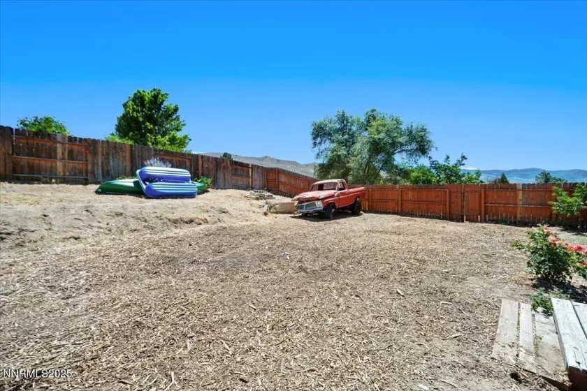 17160 Amethyst, Reno, Nevada 89508, 3 Bedrooms Bedrooms, ,2 BathroomsBathrooms,Residential,Residential,Amethyst,250054152