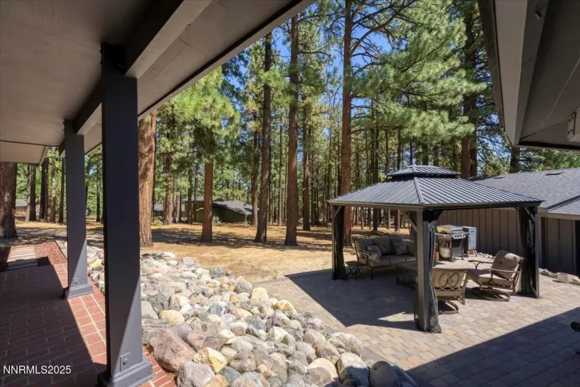 4200 Meadow Wood, Carson City, Nevada 89703, 4 Bedrooms Bedrooms, ,4 BathroomsBathrooms,Residential,Residential,Meadow Wood,250054154