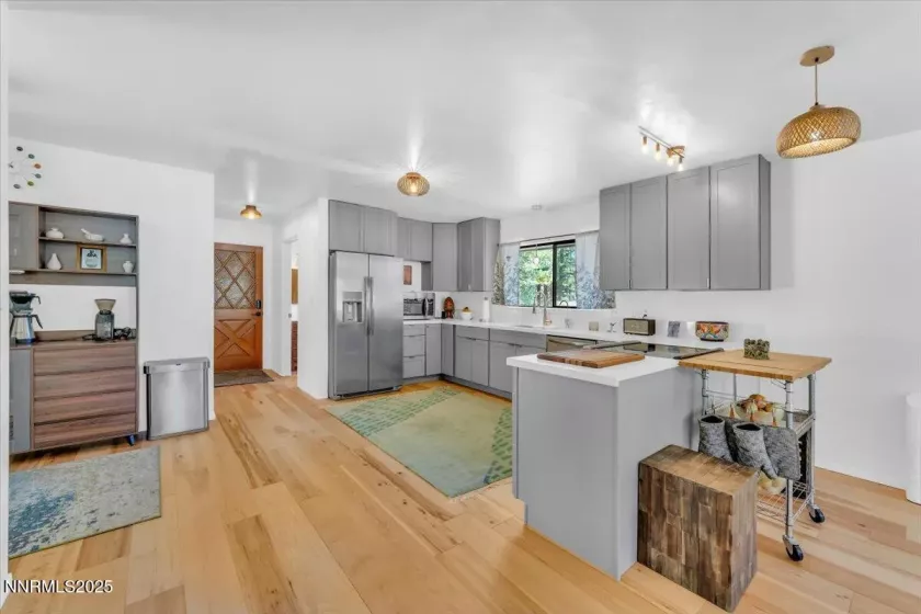 4200 Meadow Wood, Carson City, Nevada 89703, 4 Bedrooms Bedrooms, ,4 BathroomsBathrooms,Residential,Residential,Meadow Wood,250054154