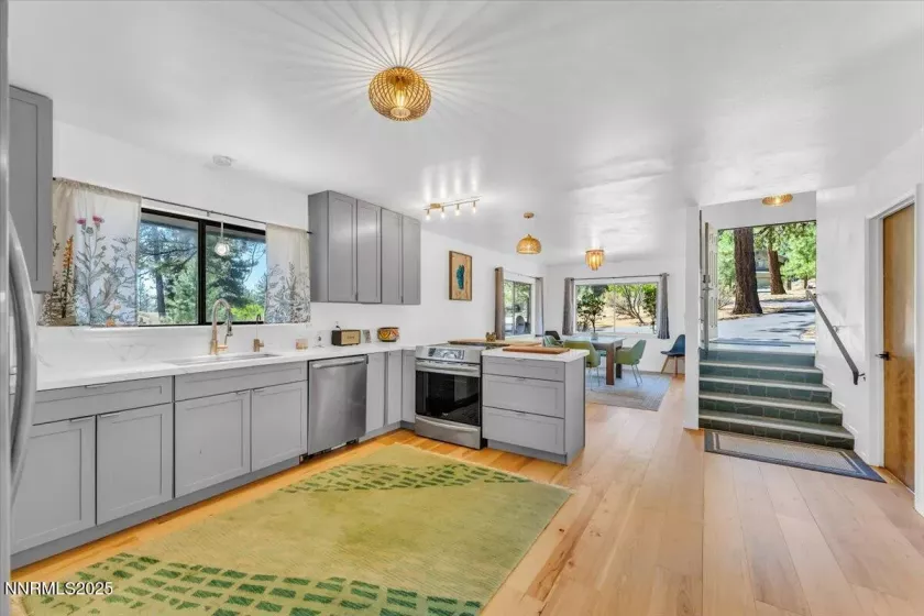4200 Meadow Wood, Carson City, Nevada 89703, 4 Bedrooms Bedrooms, ,4 BathroomsBathrooms,Residential,Residential,Meadow Wood,250054154