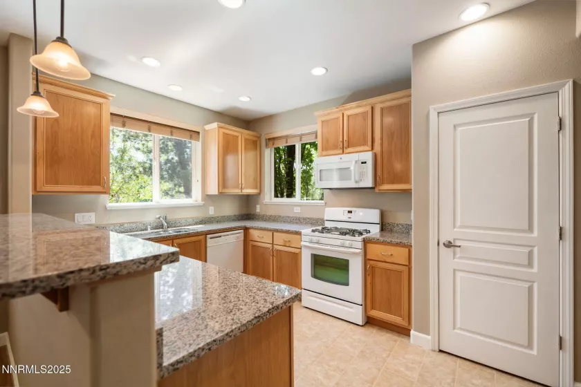 4841 Bougainvillea, Sparks, Nevada 89436, 2 Bedrooms Bedrooms, ,2 BathroomsBathrooms,Residential,Residential,Bougainvillea,250051323