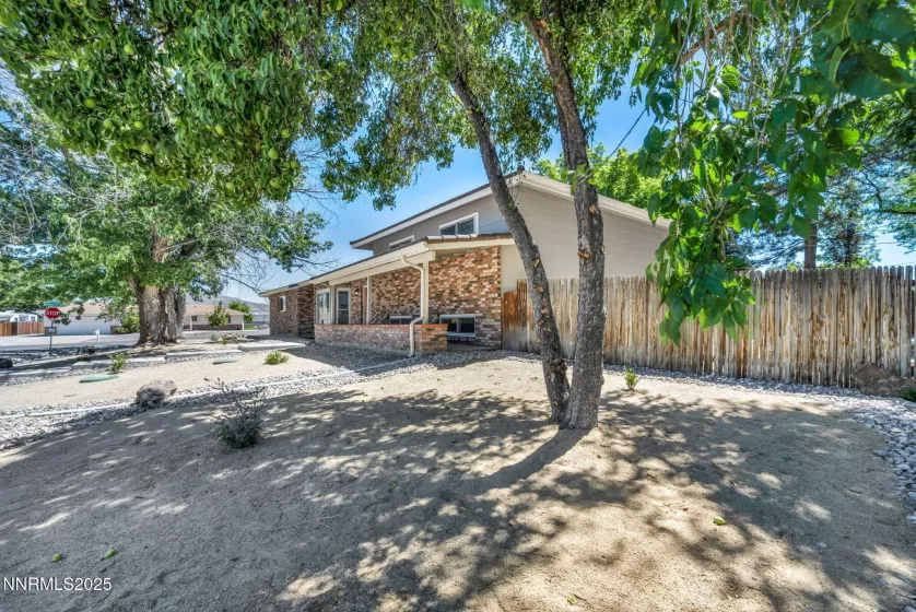 12015 Stoney Brook Drive, Reno, Nevada 89511, 4 Bedrooms Bedrooms, ,3 BathroomsBathrooms,Residential,Residential,Stoney Brook Drive,250054158