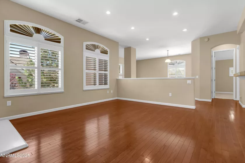 9900 Wilbur May, Reno, Nevada 89521, 2 Bedrooms Bedrooms, ,2 BathroomsBathrooms,Residential,Residential,Wilbur May,250054166