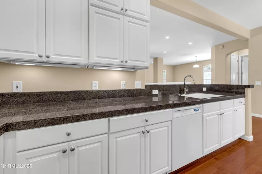 9900 Wilbur May, Reno, Nevada 89521, 2 Bedrooms Bedrooms, ,2 BathroomsBathrooms,Residential,Residential,Wilbur May,250054166