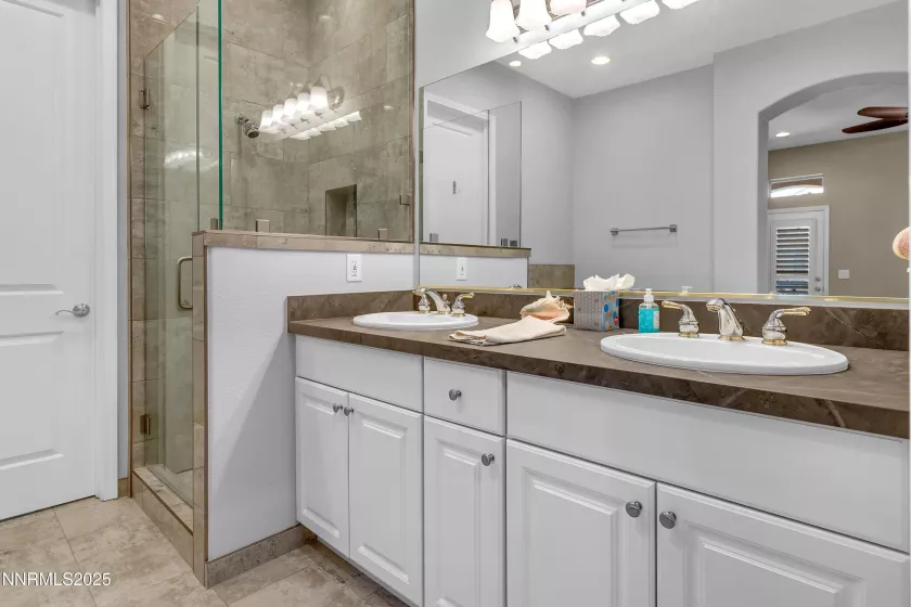 9900 Wilbur May, Reno, Nevada 89521, 2 Bedrooms Bedrooms, ,2 BathroomsBathrooms,Residential,Residential,Wilbur May,250054166