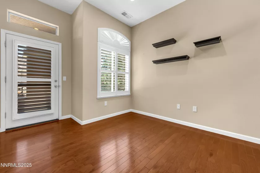 9900 Wilbur May, Reno, Nevada 89521, 2 Bedrooms Bedrooms, ,2 BathroomsBathrooms,Residential,Residential,Wilbur May,250054166