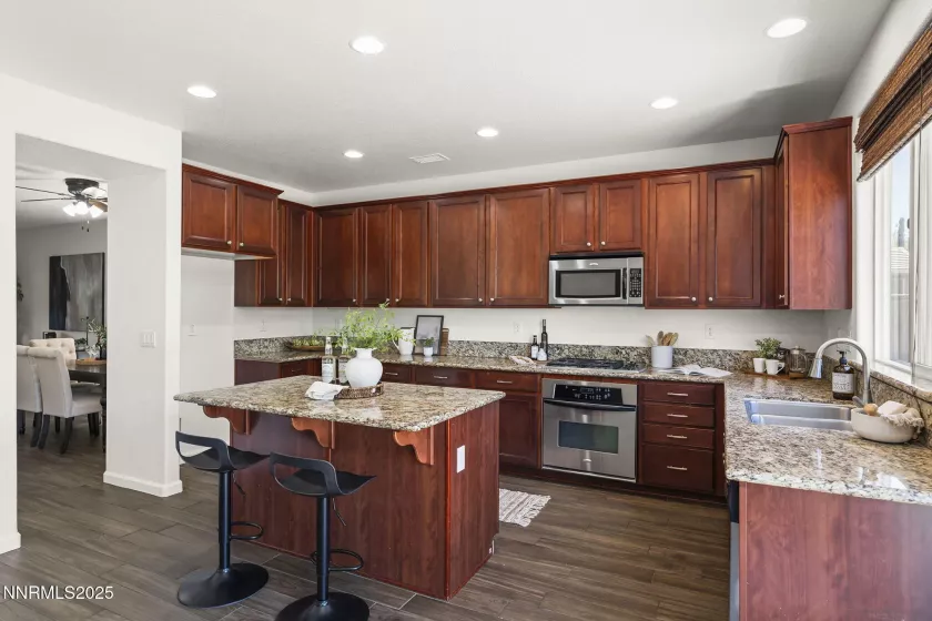 11135 Messina, Reno, Nevada 89521, 4 Bedrooms Bedrooms, ,3 BathroomsBathrooms,Residential,Residential,Messina,250054169