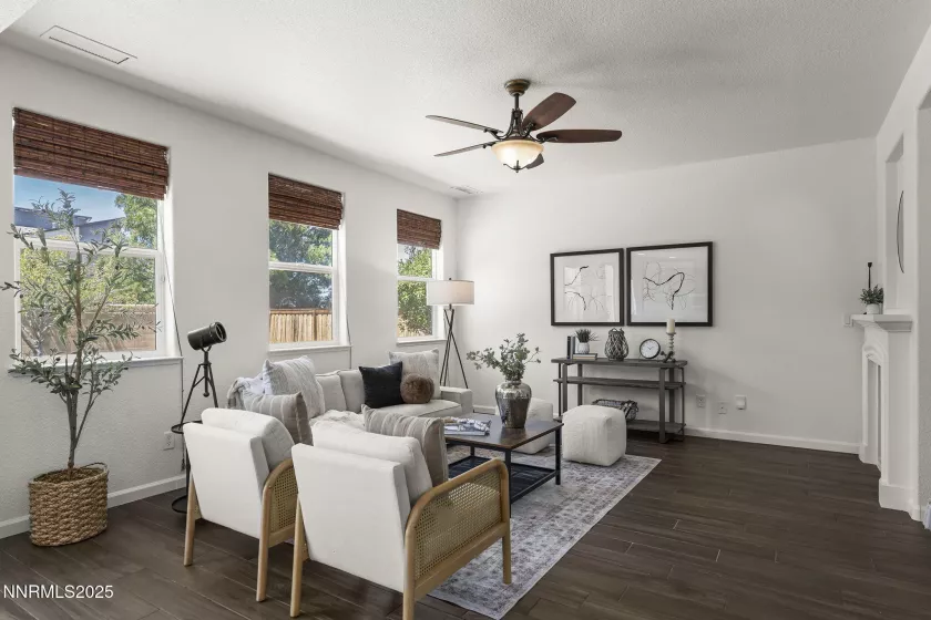 11135 Messina, Reno, Nevada 89521, 4 Bedrooms Bedrooms, ,3 BathroomsBathrooms,Residential,Residential,Messina,250054169