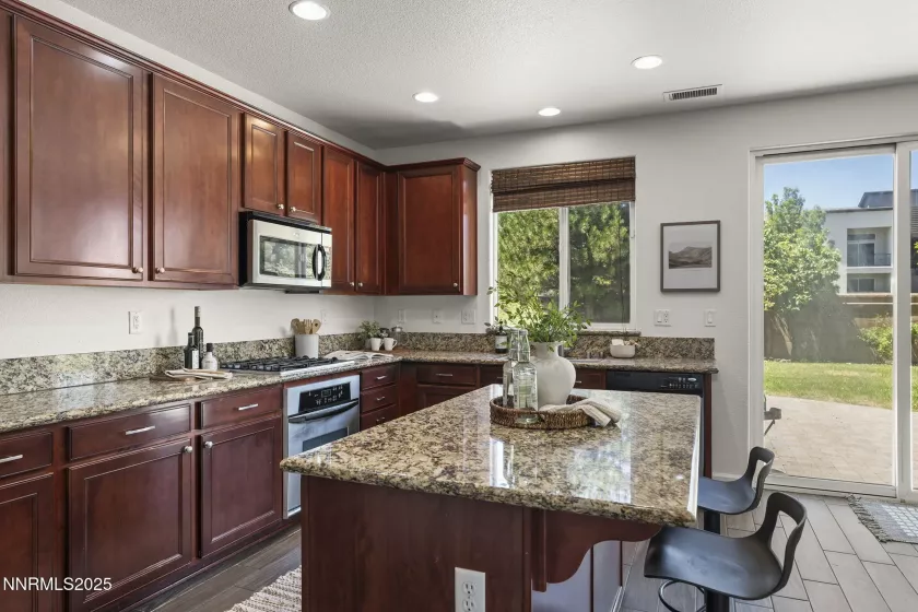 11135 Messina, Reno, Nevada 89521, 4 Bedrooms Bedrooms, ,3 BathroomsBathrooms,Residential,Residential,Messina,250054169