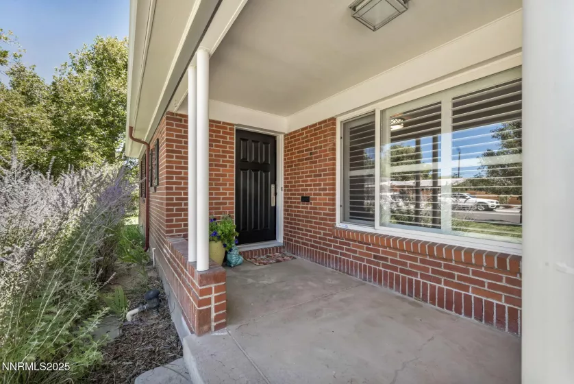 1150 Fairfield, Reno, Nevada 89509, 3 Bedrooms Bedrooms, ,2 BathroomsBathrooms,Residential,Residential,Fairfield,250054174
