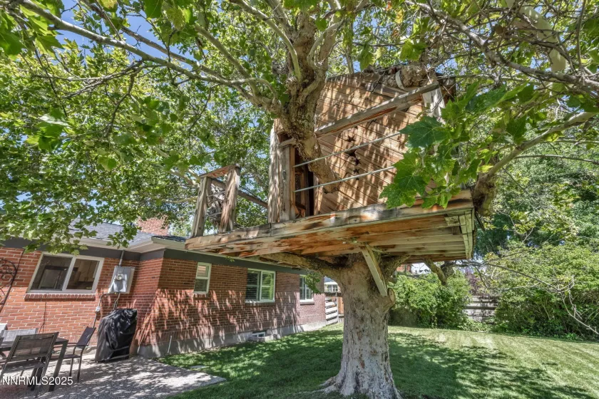 1150 Fairfield, Reno, Nevada 89509, 3 Bedrooms Bedrooms, ,2 BathroomsBathrooms,Residential,Residential,Fairfield,250054174
