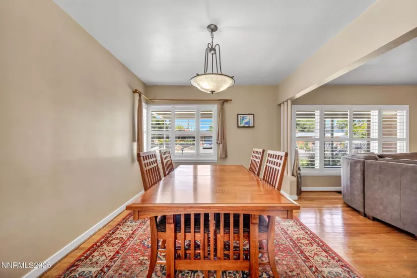 1150 Fairfield, Reno, Nevada 89509, 3 Bedrooms Bedrooms, ,2 BathroomsBathrooms,Residential,Residential,Fairfield,250054174